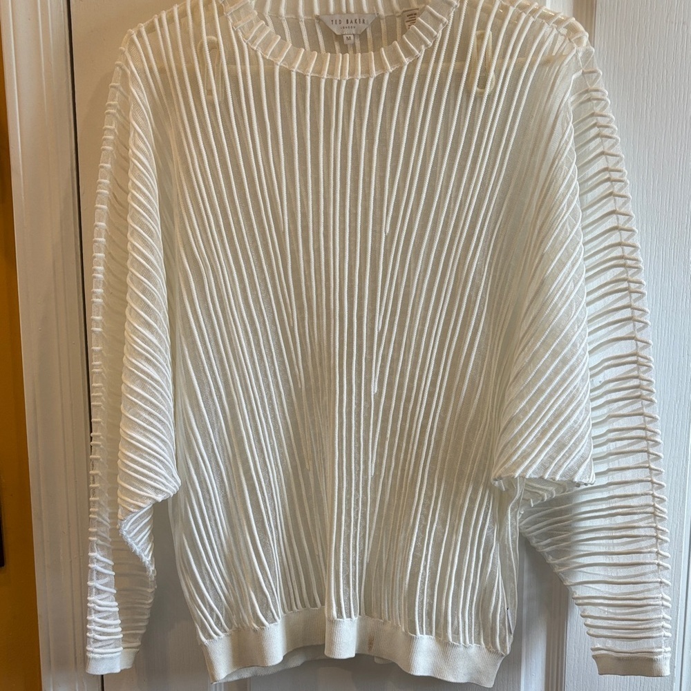 TED BAKER NELLAY CREAM COLORED SHEER STRIPED BLOUSE DOLMAN SLEEVES SIZE MED